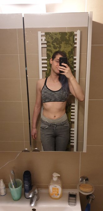 I really like my hips/waist in that pic, they were what actually cracked my egg. You know, figuring out<a href="/tag/transdayofvisibility"class="tags"><span>#transdayofvisibility</span></a>