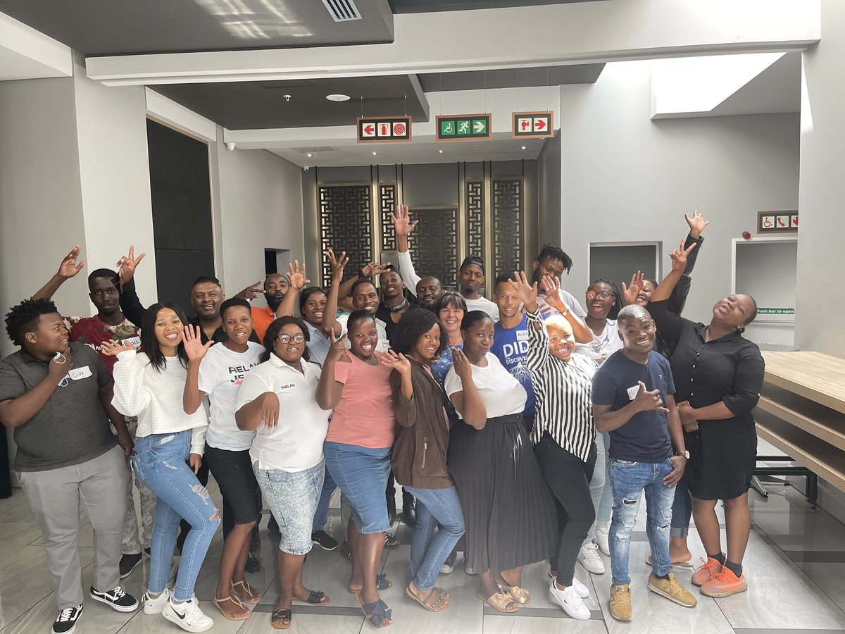 social_coding's tweet image. As we welcome our 2022 cohort of new facilitators we’d like to thank our partners @merchantscx for providing NQF5 Accredited training for each facilitator over the next 4 months, ensuring they are well equipped to teach and empower the beneficiaries of their community. #Inclusion