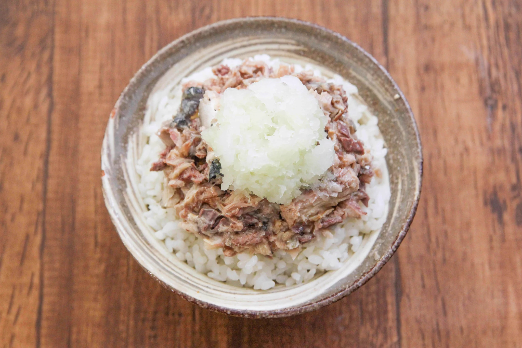 さっと一食作りたいときにもぴったりそう！鯖缶を使ったお手軽「丼もの」レシピ！