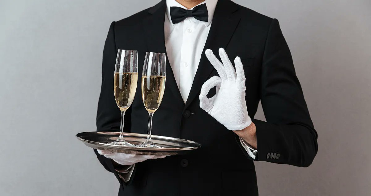 🚗❌ Clients don’t buy cars. They buy a means of getting from here to there. 🛣️

✅ In the same vein, minimum viable products (#MVPs) fulfill the same role - they facilitate an experience. So, where do #butlers fit into this? 🤵
buff.ly/3s1ldxQ
#StartupFoundry #SUF
