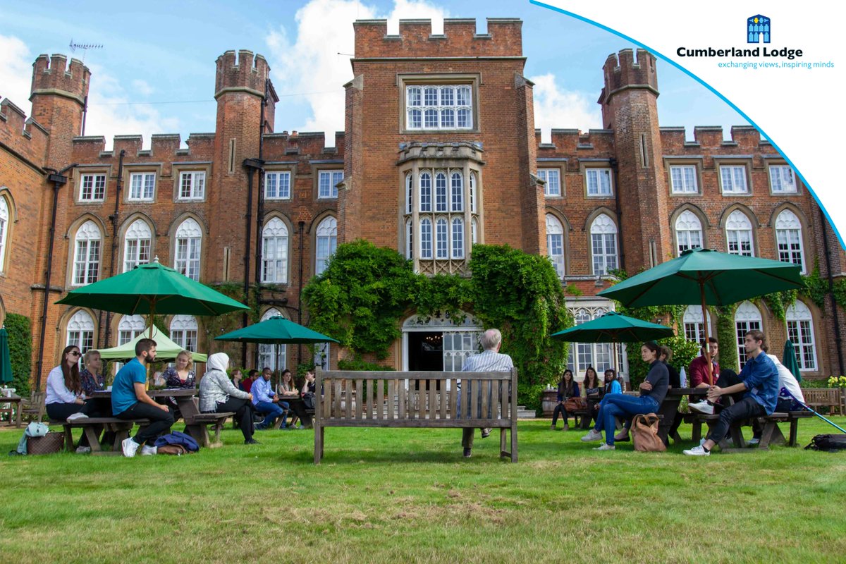 Applications are open for the <a href="/CumberlandLodge/">Cumberland Lodge</a> Fellowship 2022-24, offering doctoral researchers the opportunity to work with the charity to address the causes and effects of social division, and work towards more open and inclusive societies. Details at buff.ly/33Aj4Qo