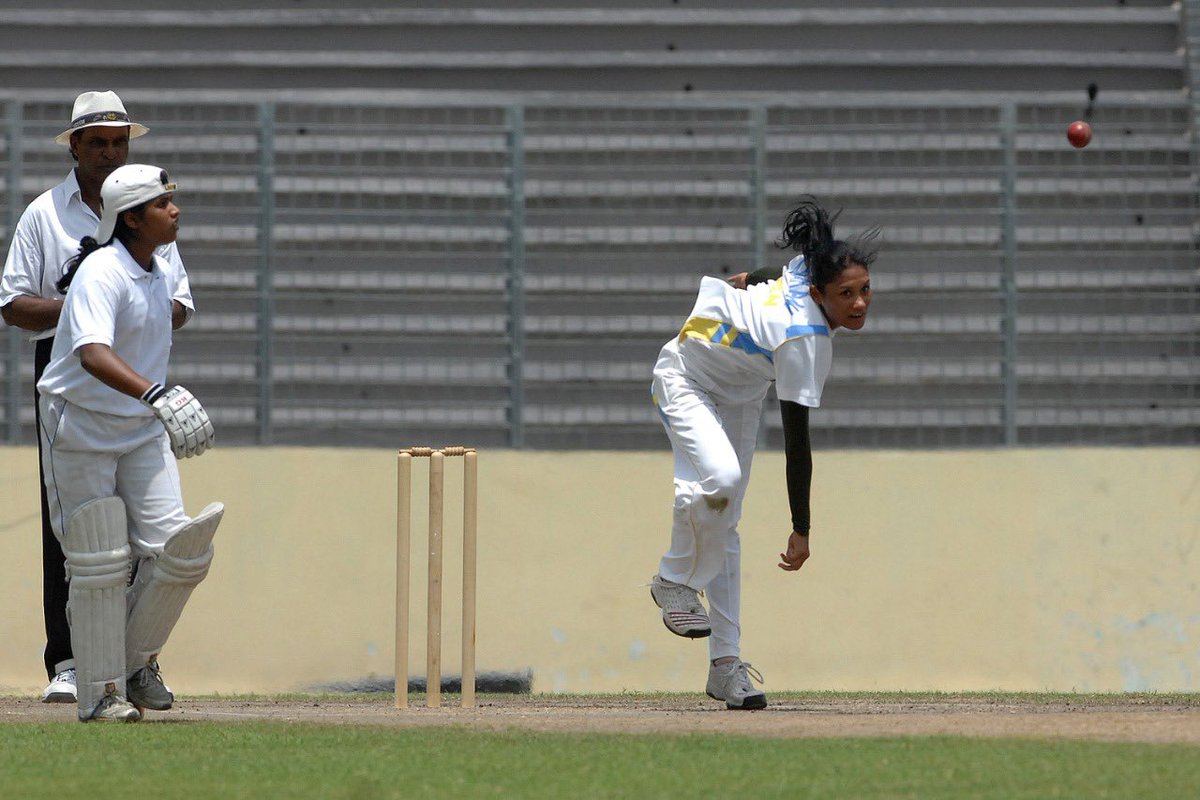 jahanaraalam1's tweet photo. Old is gold🙃🙃!!Thanks Tanku bhai for keeping this special memory safely 🤗
Copyright-only Shamsul Hoque Tanku

#Throwback2008.

📷-Shamsul Hoque Tanku https://t.co/1enUvehGJG