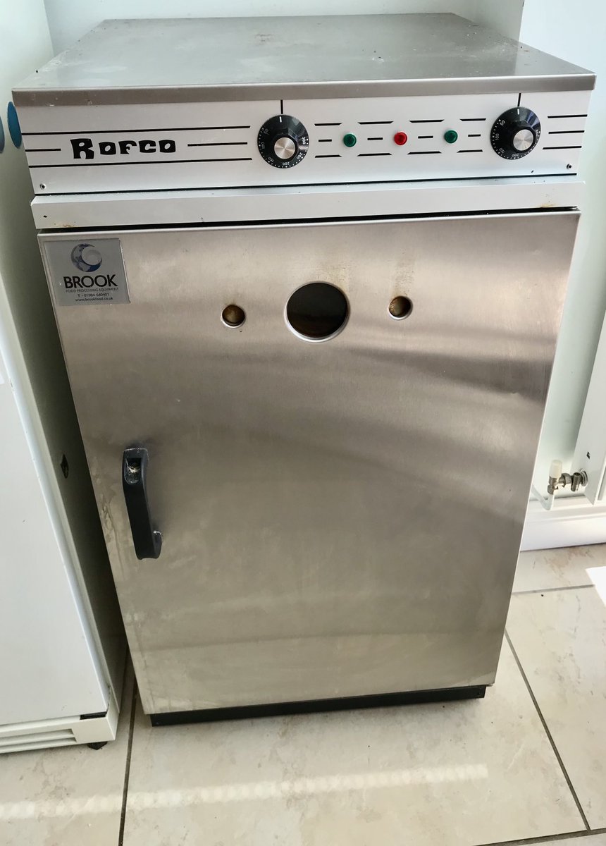 BreadBakerDani's tweet image. Do you have a burning question about scaling up bread making? Pricing? Equipment? we are ready to answer on #breadchat 28.3.22 7:30 pm Advance booking essential please RT! severnbites.com/bread-chat/