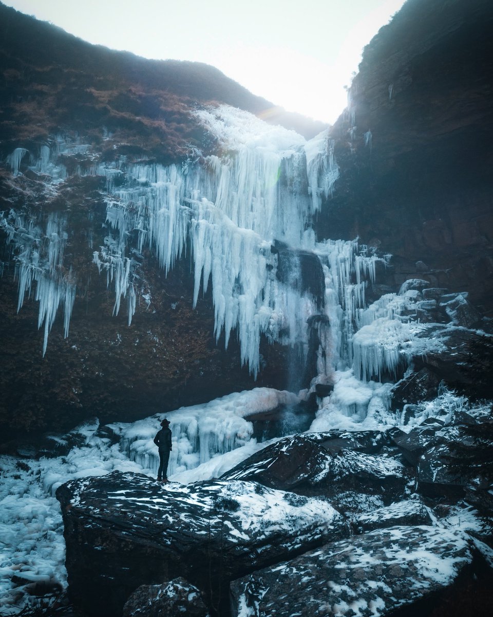 withgar2's tweet photo. Not twittered for a bit 👋🏻 #wales #frozen #frozen2 #waterfall #adventures https://t.co/ECTv78xETm