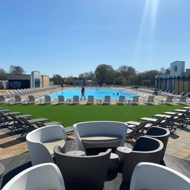 Is your venue ready for summer? Here are just a few of the outdoor areas we have supplied contract furniture to! Get in touch to discuss any requirements. 

Outdoor seating → bit.ly/2s8Ffdw
Outdoor tables → bit.ly/3aIyAKv