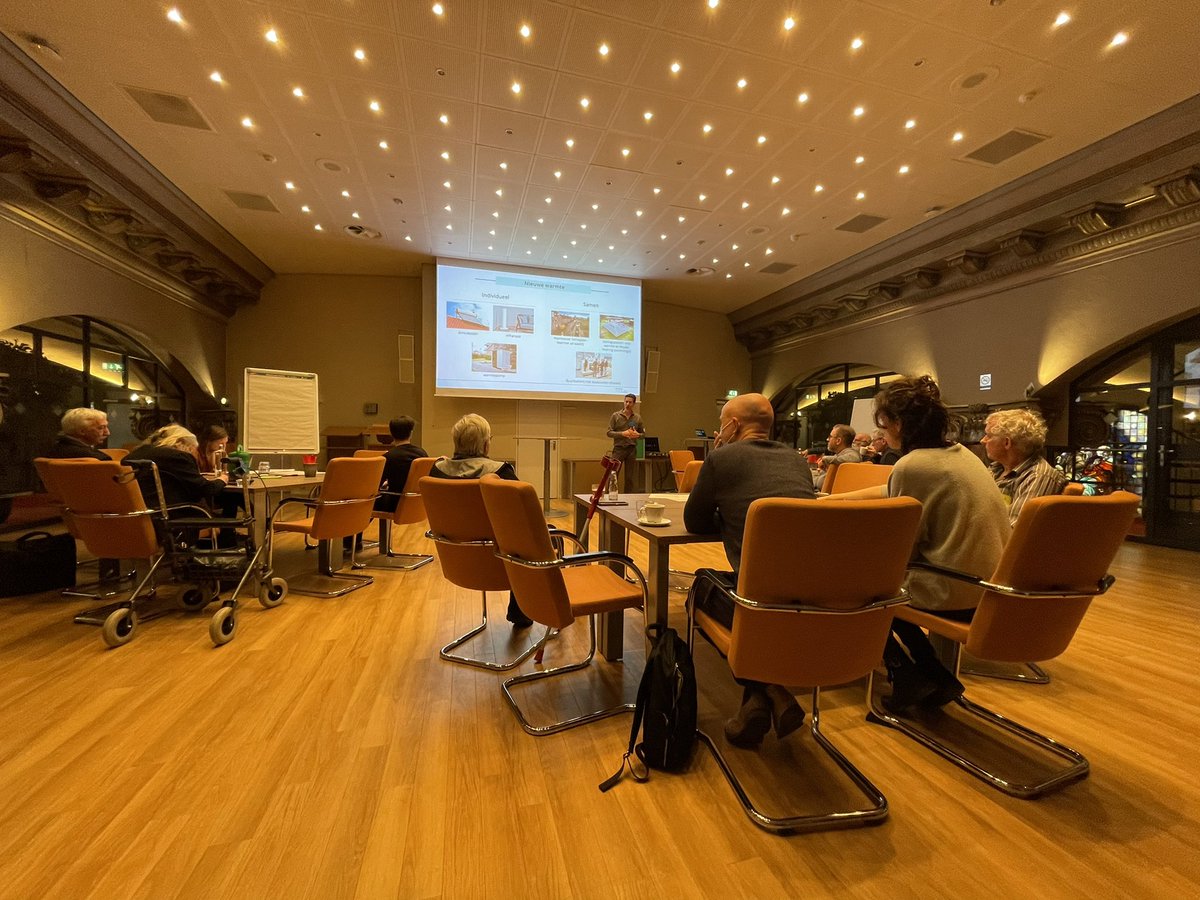 Wat een ‘energie’ bij de eerste fysieke bijeenkomst #RES #regionaleEnergieStrategie waarbij westbrabantse inwoners meedoen aan een brede toetsing, dus participeren in vorming nieuwe warmtevoorziening in <a href="/West_Brabant/">Regio West-Brabant</a>. #innovatie #SDG #energietransitie