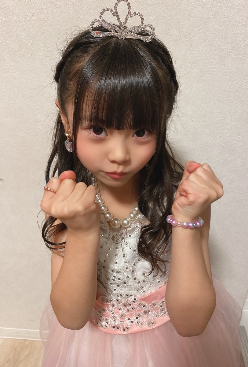 2/23(水)は㊗だけど、ゆのランウェイ出演があるのでライブはお休みです🥺🙏
(土)(日)は出席します💖