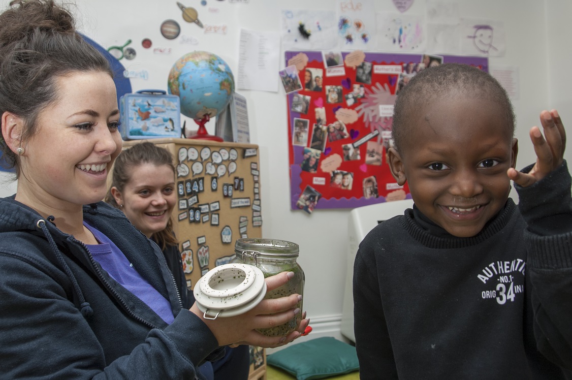 Join us! Do you have extensive knowledge of child development, safeguarding and early years, including child protection processes and procedures? We're recruiting early years regulatory inspectors across all regions: ow.ly/w7EI50HZZil apply by 7 March.