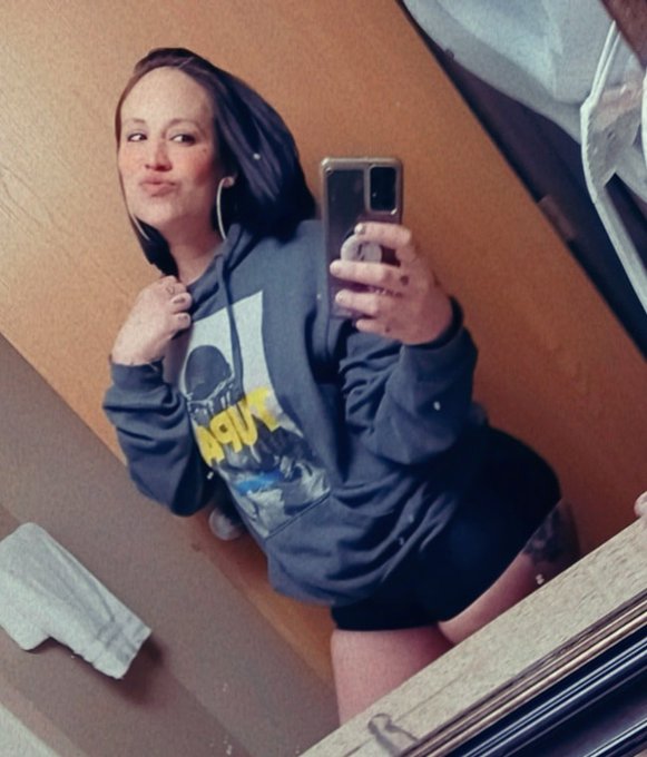 ArielleRoseofChicago’s pics and videos