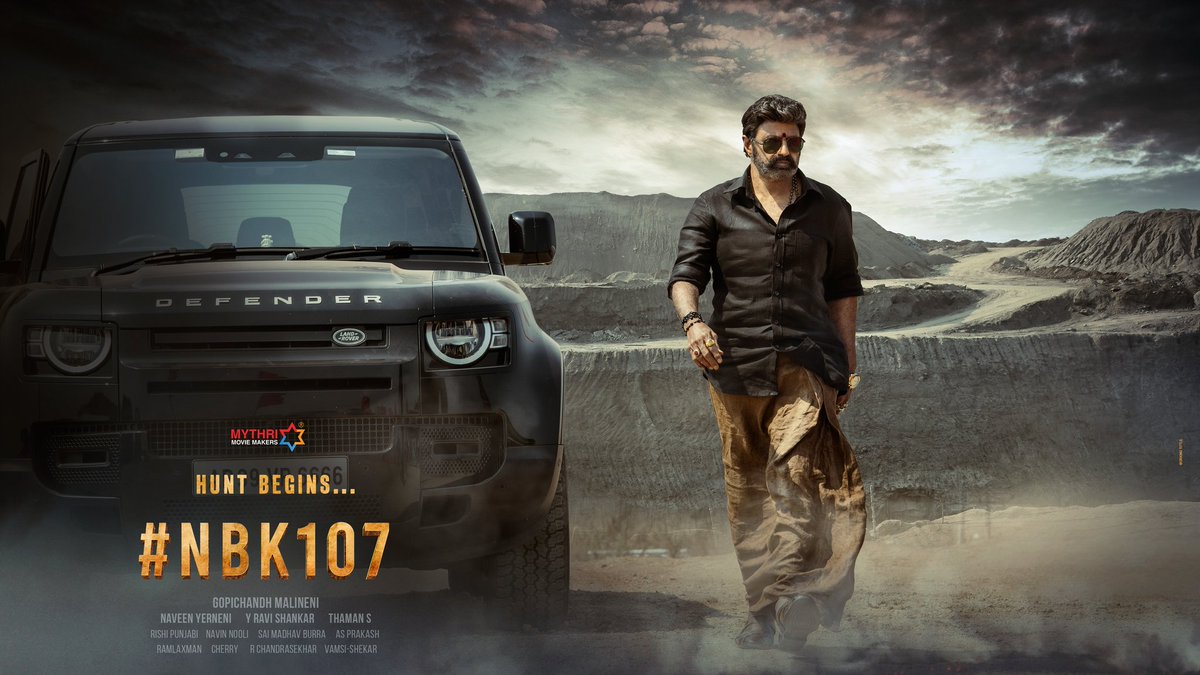 NATASIMHAM #NandamuriBalakrishna in his MASSiest Avatar ever 🔥

Here's the Menacing First Look of #NBK107 💥

#NBK107HuntBegins

@shrutihaasan @officialviji @varusarath5 @megopichand @MusicThaman