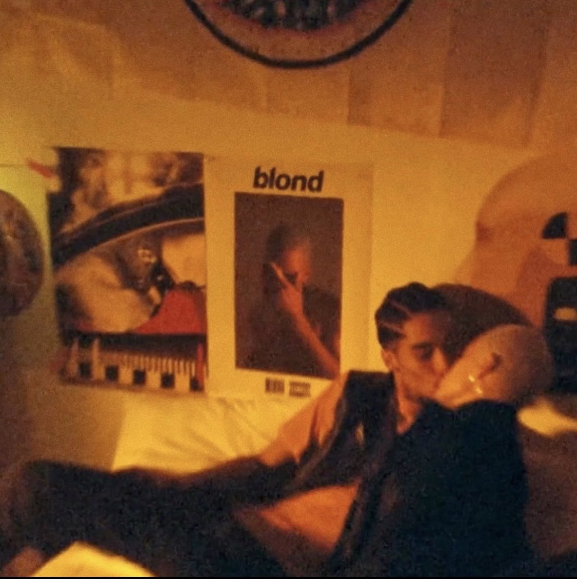 mrsawge11's tweet photo. She losin her mind, we kiss to Frank Ocean and Blonde #asaprocky #ASAPFOREVER #TESTING https://t.co/qXPhxgfqCt