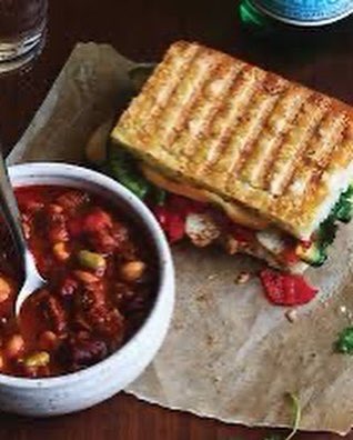 YummyPlan's tweet photo. #How to Eat Healthy at Panera Bread

You know what?
All Panera foods are free of artificial preservatives, sweeteners, flavors and colors. If you're curious to know exactly what they excluded, check out this list for details. https://t.co/WR5dapZZkA