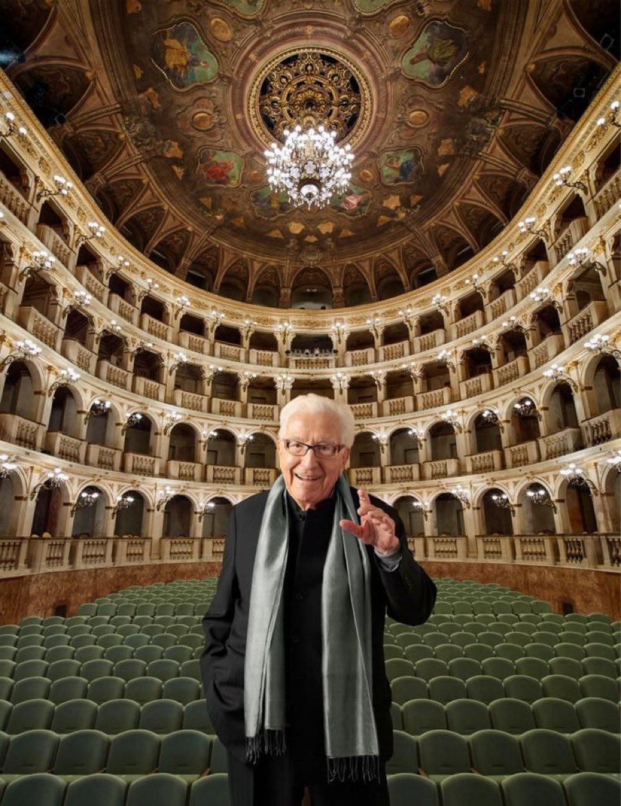 #unforgettable Marino Golinelli. Mancheranno sorriso, intuizioni e una mente che non sapeva riposare un secondo. Sappiano il @comunebologna e la città custodire il tesoro che hai costruito e donato a Bologna (e non solo a lei)