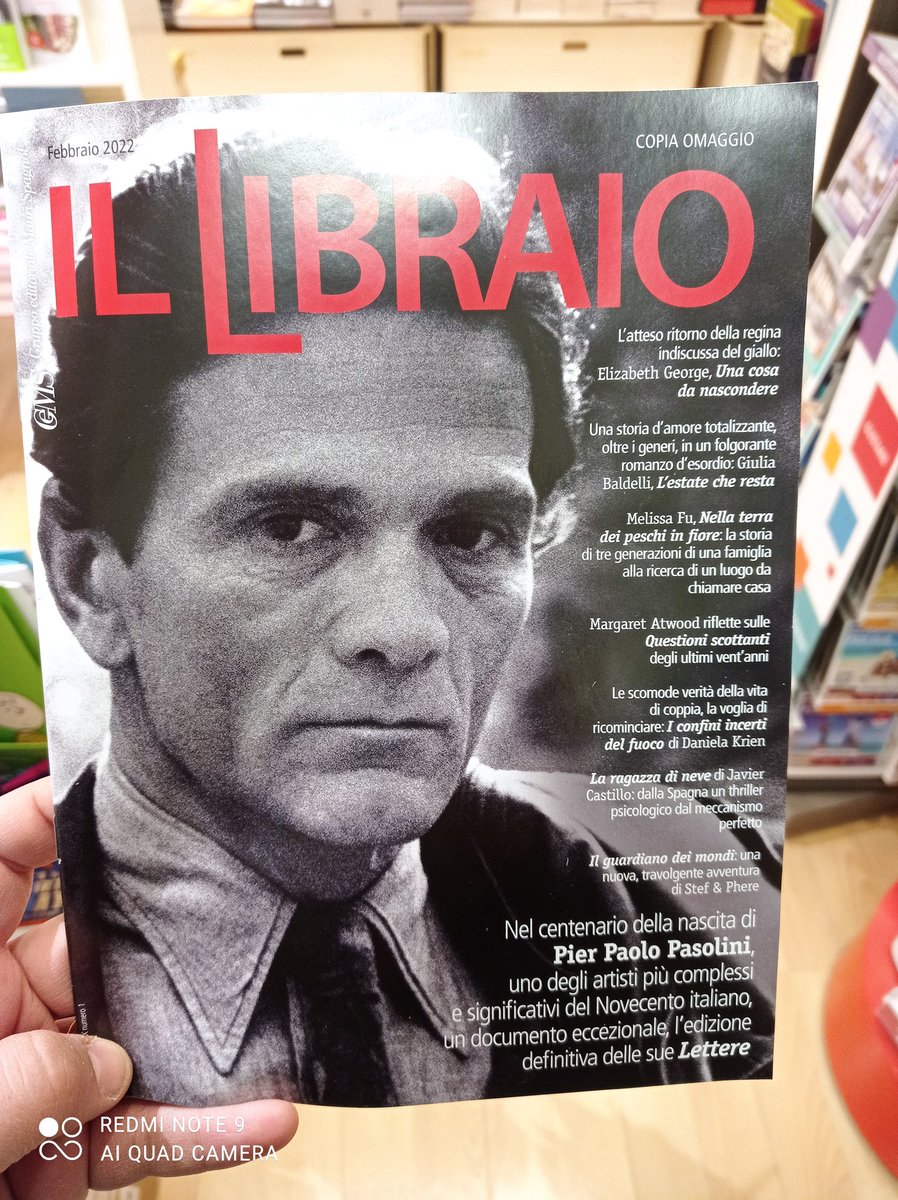 Una cliente ci ha appena chiesto quando esce il nuovo libro di Massimo Ranieri! Vi amo tutti ♥️