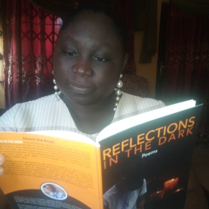 daddy_ojo's tweet photo. Here's the Chief Editor of my book- REFLECTIONS IN THE DARK.
Without her, my imaginations would have fizzled out & ultimately led to frustrations.
#DaddyOjoRecommends
#ReflectionsInTheDark
#ReadingTwitter https://t.co/yFexG59a9U