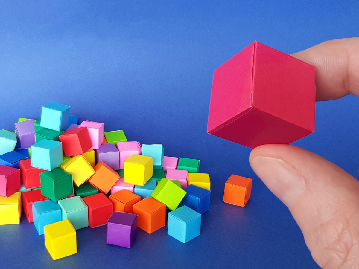 Origami_Plus's tweet image. My new #origami model: a paper cube that takes only 2 minutes to make! The fun part is that they can be joined without glue or tape, like #Minecraft blocks or #Lego bricks. :) Tutorial on my #YouTube channel: youtu.be/2uJaWKt3dvE #おりがみ #折り紙 #折り紙作品