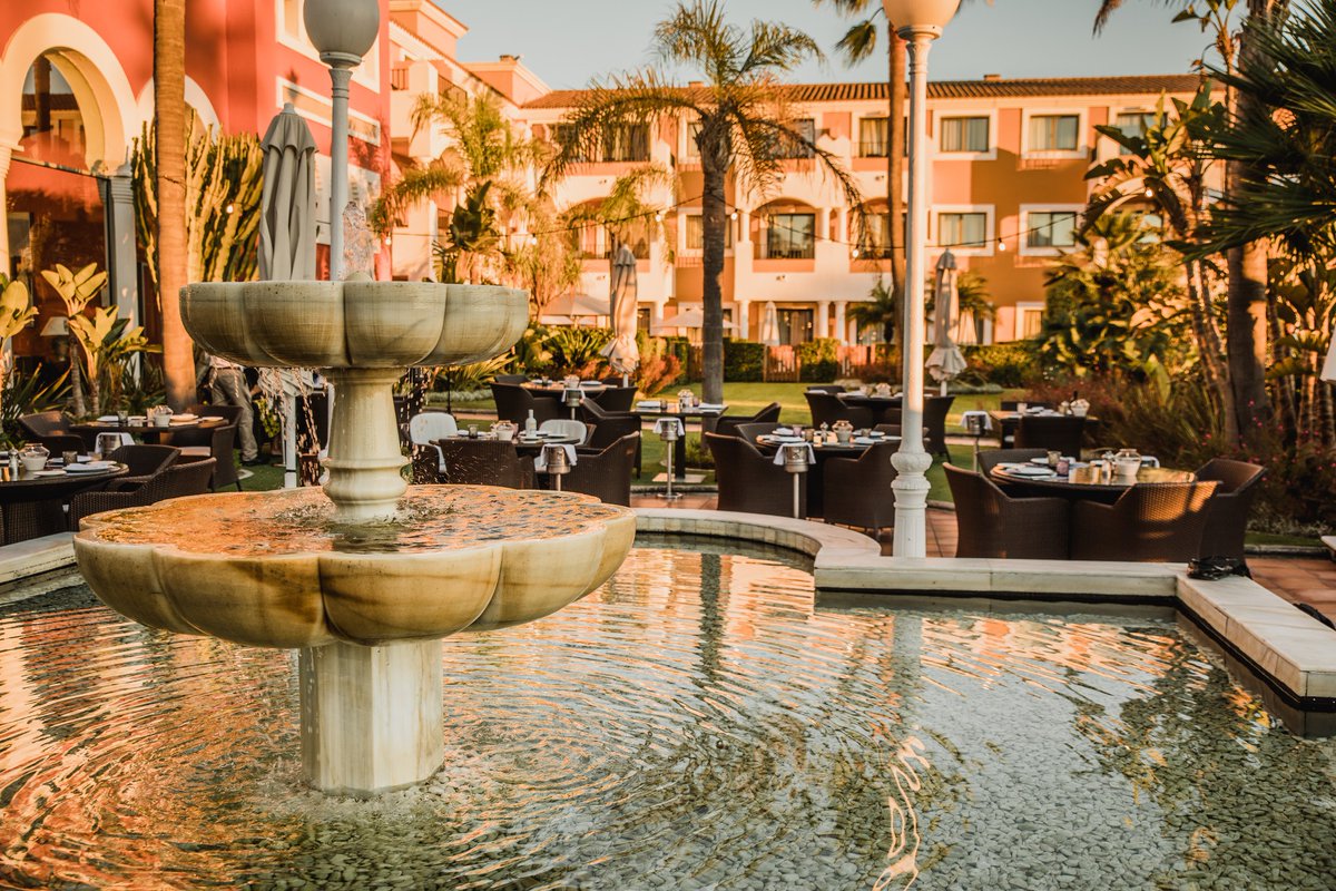 Un nuevo atardecer donde el verano nunca llega a su fin.

En Gran Meliá Sancti Petri seguimos renovándonos, buscando nuevas maneras de elevar tu experiencia a otro nivel.

#GranMeliaSanctiPetri #GranMelia #ALifeWellLived