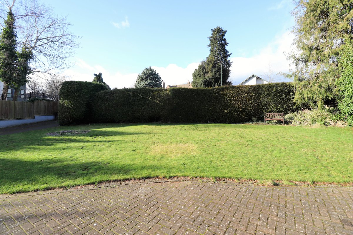 RRKProperty's tweet photo. Take a look at this 4 bed detached property with attached one bed annexe for sale in Monmouth. A large plot walking distance to town with detached double garage, workshop and private driveway with ample parking.
#housesforsaleinmonmouth #propertiesforsaleinmonmouthshire https://t.co/AOxWChaZxK