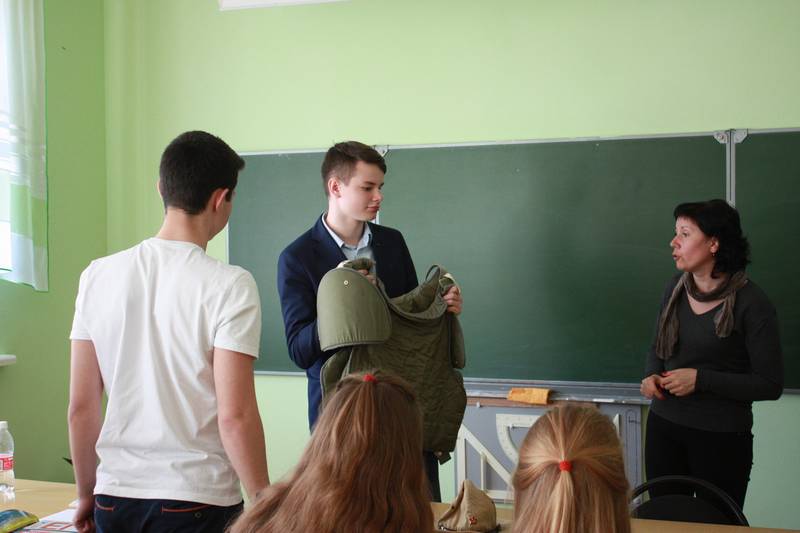 В преддверии 23 февраля МРОКМ им. И.Д. Воронина🏛 предлагает посетителям стать участниками интерактивных мероприятий, прикоснуться к судьбам воинов-земляков в разные периоды истории:
⭐«Фронтовые будни»
⭐«Жизнь-легенда»
⭐«Афганские рубежи» mrkm.ru/sobytiya/otche…
#МузейВоронина