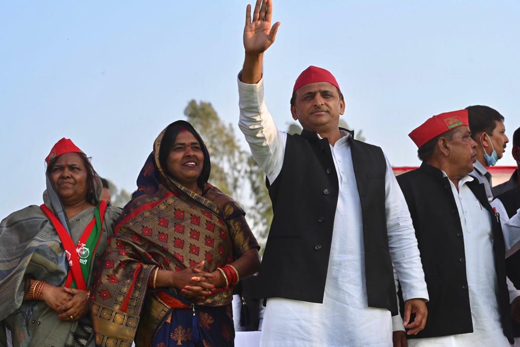 samajwadiparty tweet picture