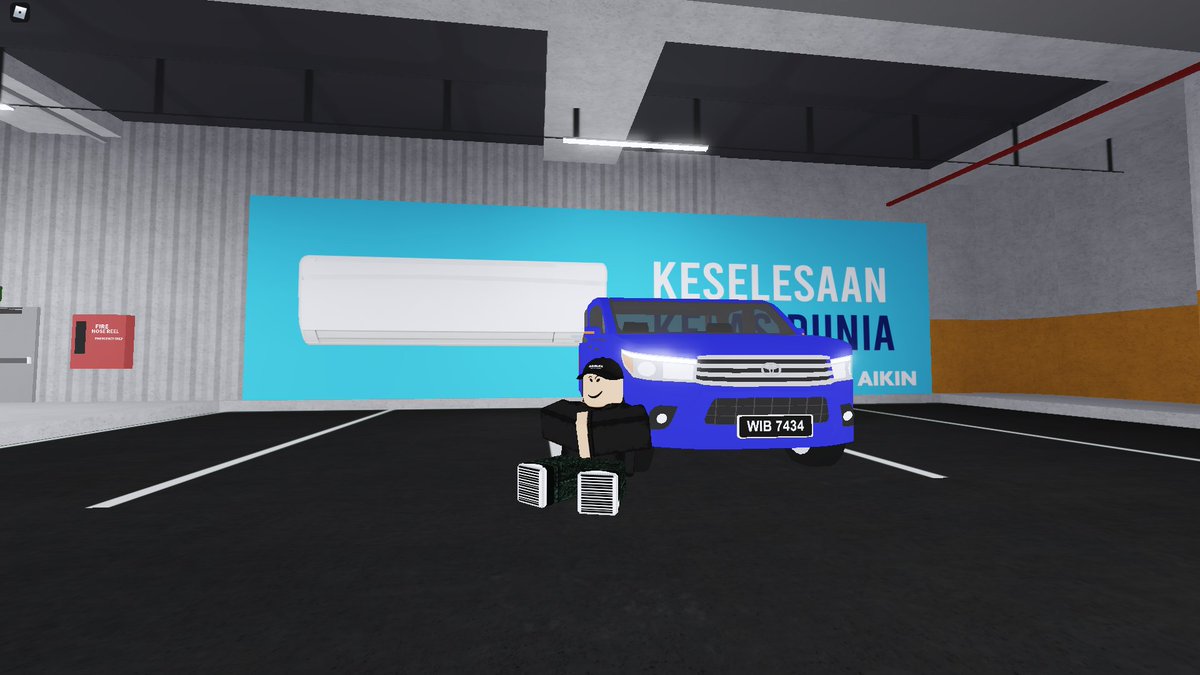 GohServer's tweet image. A new day, a new car. 
Thanks to @Clinkgoh for the donation. (I am very poor😐)