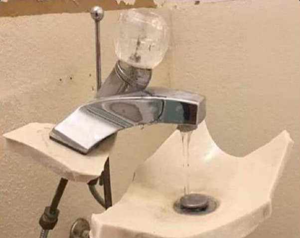 gnus78's tweet image. - как дела?
- нормально, работаю