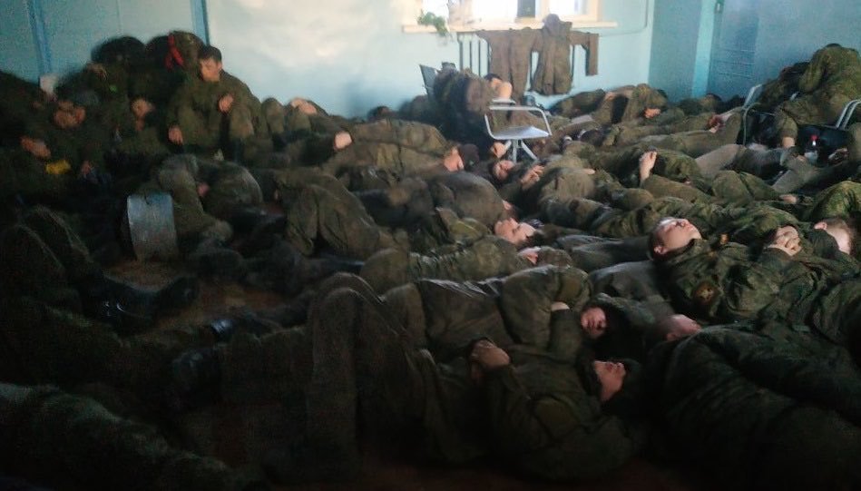 Сколько официальных погибших на украине россиян. Кантемировская и Таманская дивизия на Украине. Тела российских солдат.