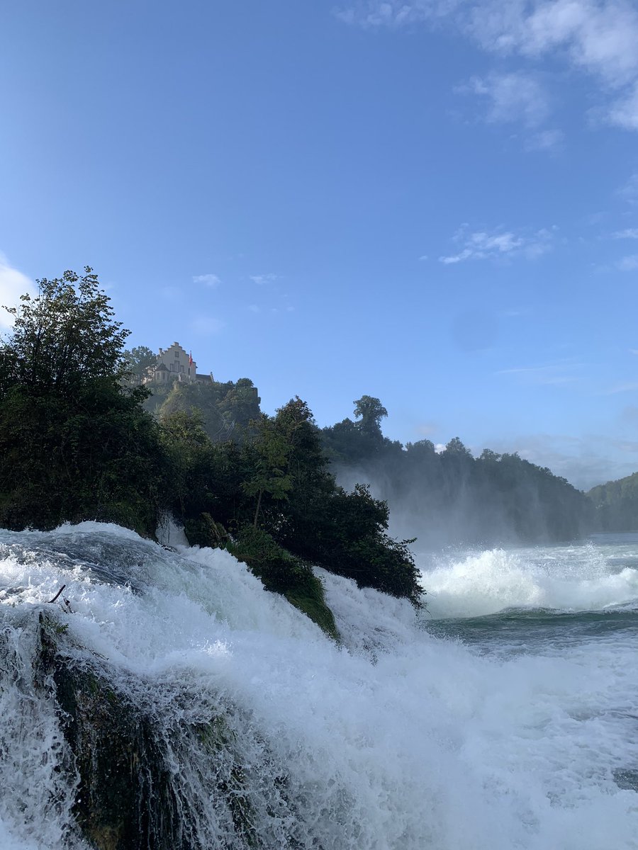 manonrthlsbrgr's tweet photo. Combien nous coûtera une Suisse neutre en CO2? Un nouveau barrage chaque année, 25 tubes du Gothard remplis d’hydrogène ou 12x la surface des toits suisses en panneaux solaires? La réponse (passionnante) et les chiffres ici: https://t.co/2DdgglVT50

#2050 #Climat @pvlVD #CO2 https://t.co/BzvGuNC6sQ