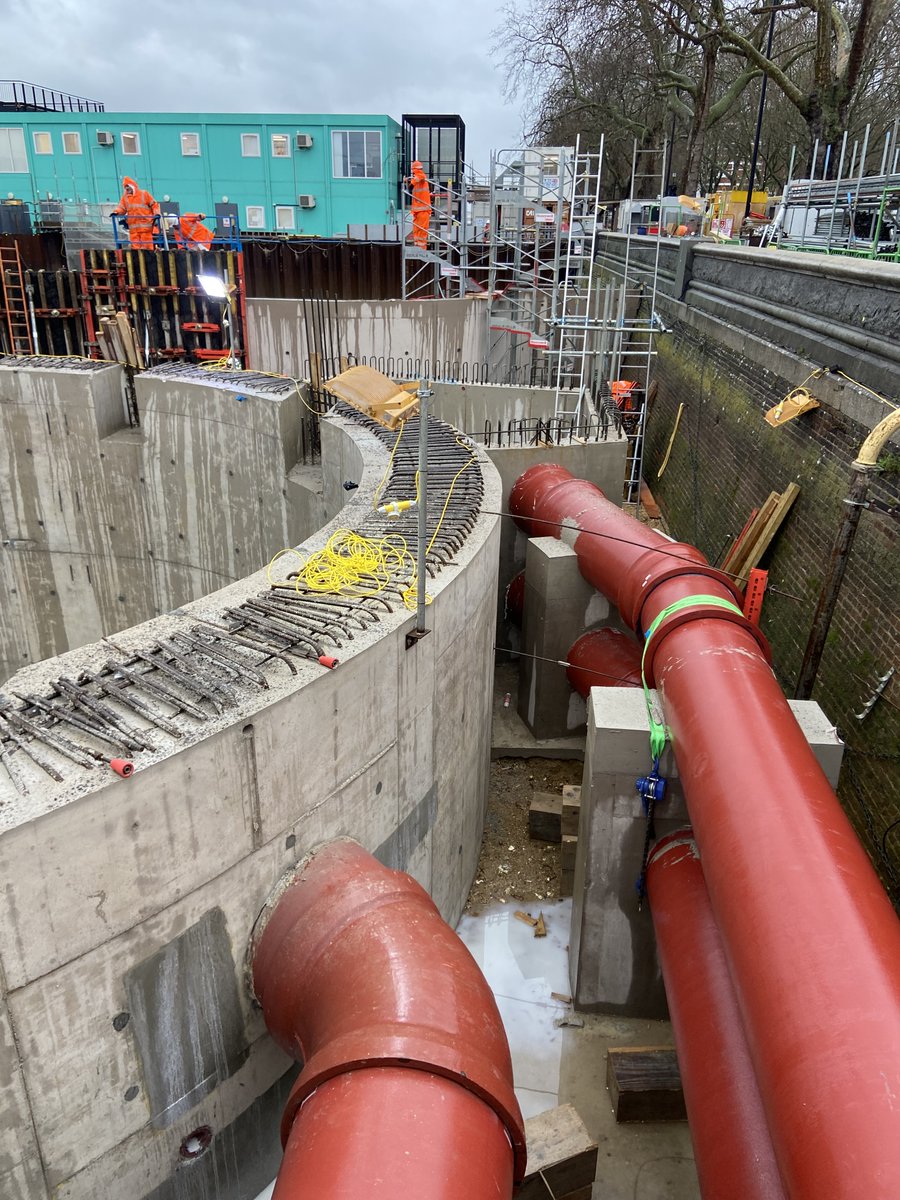 TidewayLondon's tweet photo. Monday progress update 💪⚙️🦭

✅Vent pipes installed in Chelsea 
✅New park benches in King George’s Park
✅Excavation continues in Greenwich https://t.co/NnWOCwVdYe
