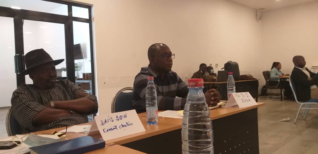 Ce lundi 21 février 2022,la Coalition Tournons La Page Guinée, représenté par <a href="/fareinta/">ALSENY FARINTA CAMARA</a> participe à un atelier de formation de 20 experts du groupe Consultatif de la Société Civile pour les réformes Constitutionnelles et Légales pour une transition réussie et inclusive #TlpGuinee