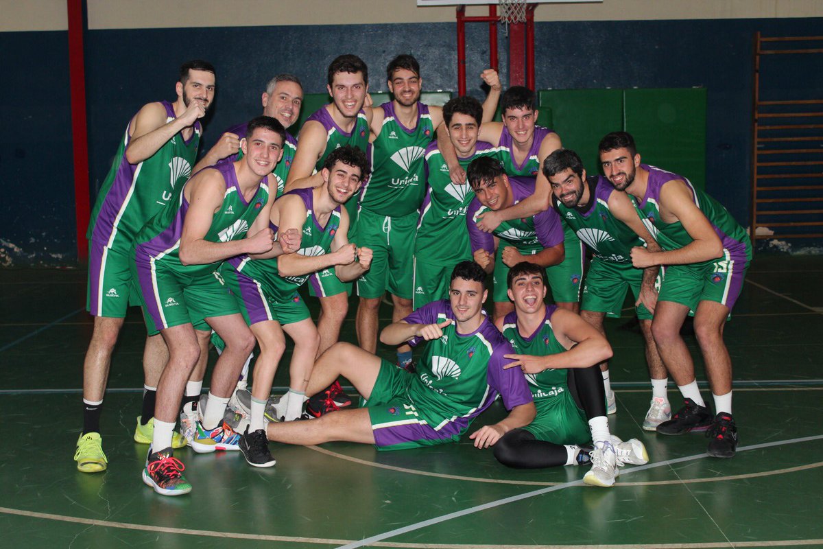 💪🏼 Nuestro Senior Masculino #SomosEBG ha conseguido meterse este fin de semana en la siguiente fase  de la competición para luchar por conquistar la liga 🏆

Enhorabuena chicos 👏🏼👏🏼