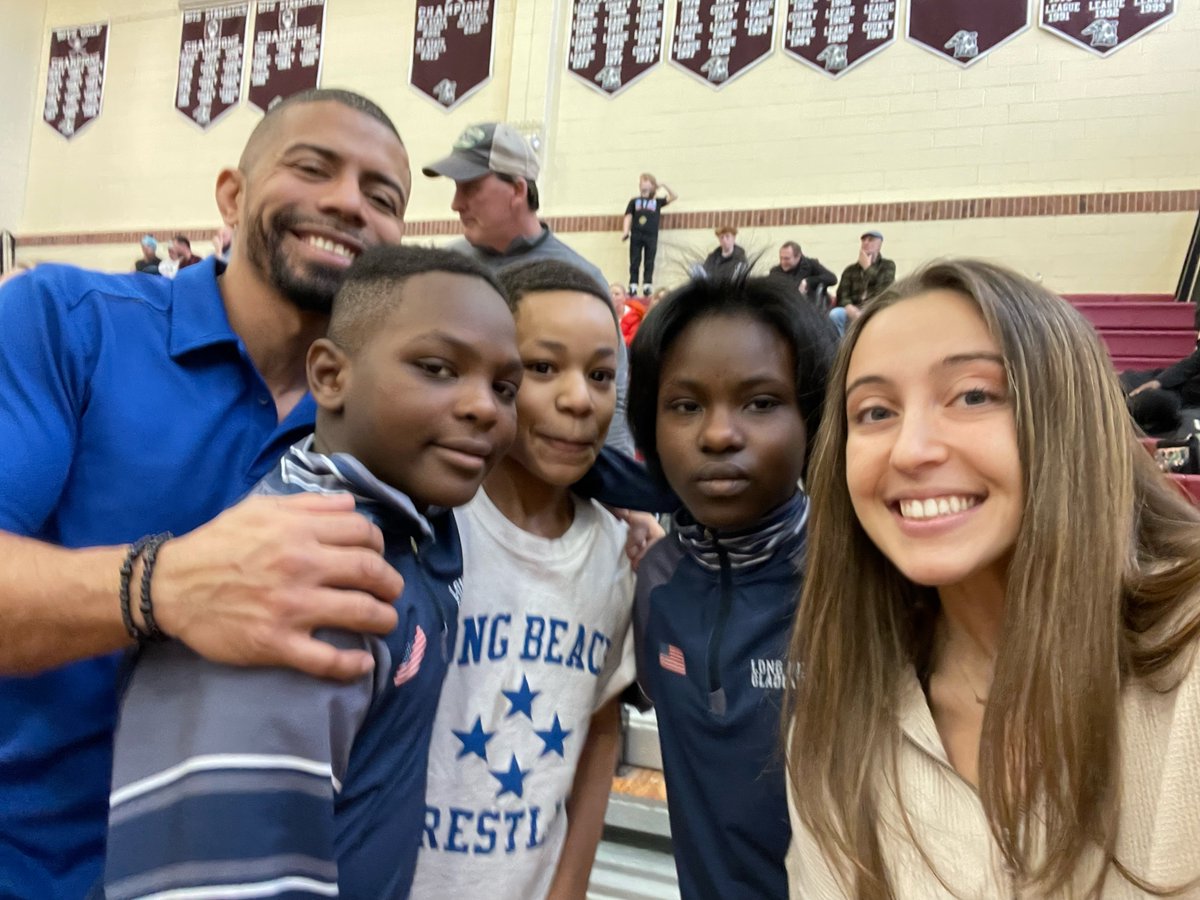 AmandaBetz6's tweet photo. I got to see some amazing Lindell students compete in this weekend's tournament! Go Long Beach Gladiators!💙 @LindellPTA @Jennifer_LynnP @MsMcGovernLB @LBSchoolsNY @RomanelliPaul @ejade222 https://t.co/nRVBVQp6oC