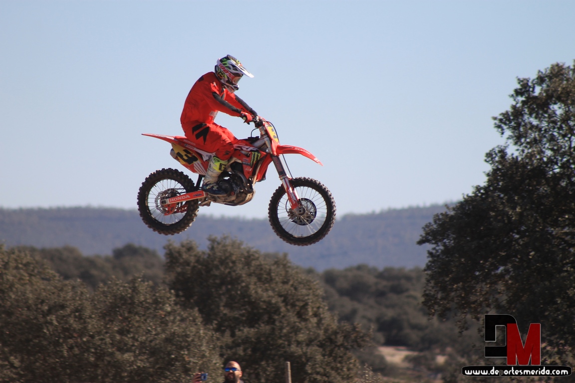 DeportesMerida's tweet photo. Imagenes del Campeonato de Extremadura de Motocross organizado por @Royanejos  este fin de semana. 

https://t.co/UteBx6Zwwj https://t.co/WoCAnN1Gx4