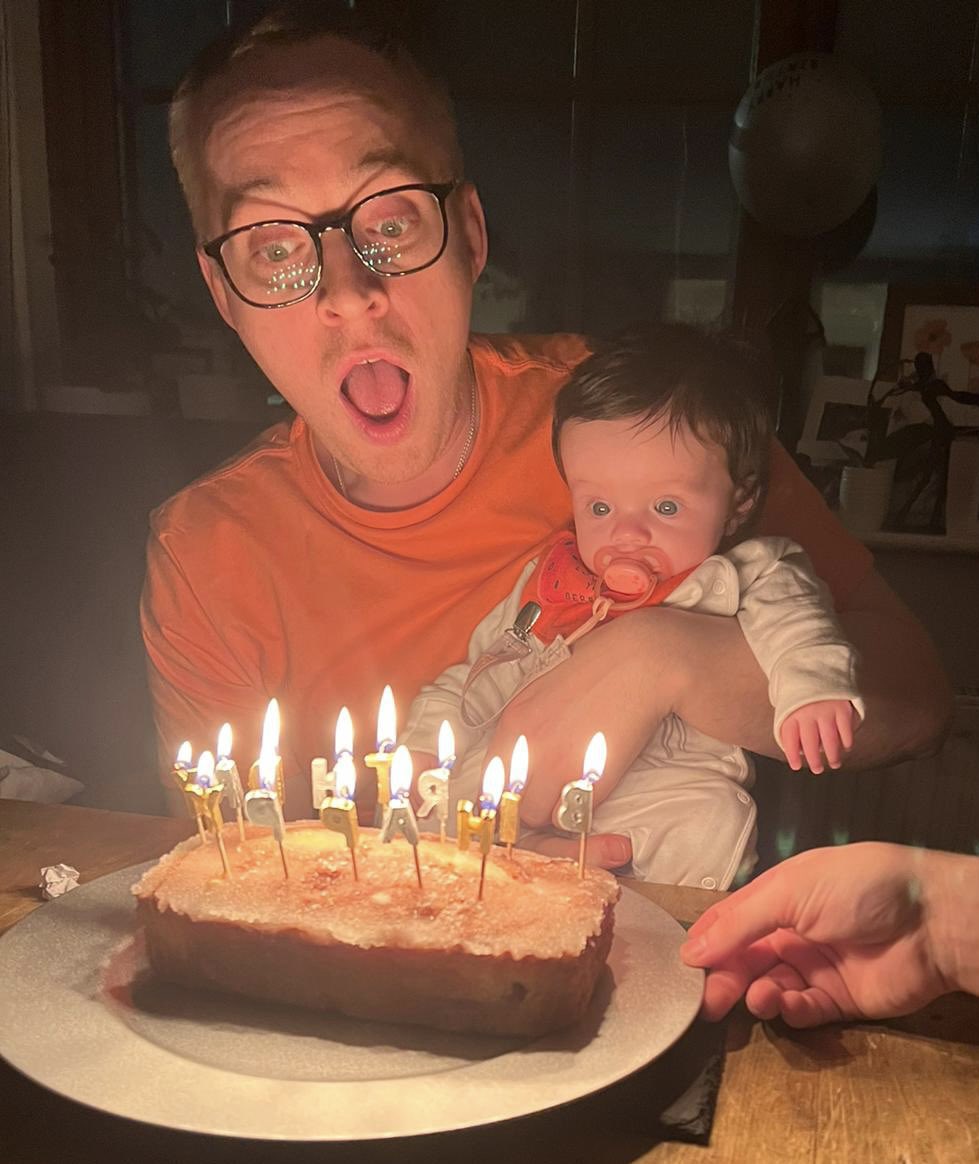 AndrewBowerman1's tweet photo. I had an amazing first birthday as a Daddy! 😊🥳🎉😀 https://t.co/0lgJeHoFrO