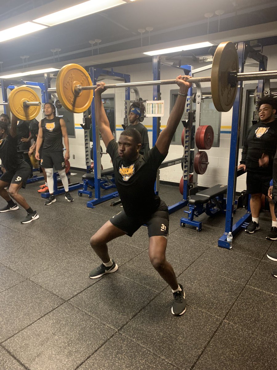 Kwray54's tweet photo. It’s Mooorrrnning Time! Great work this morning Wildcats! Week 4 off-season workouts. We getting better. Working toward that Goal SIAC Champs! Leggo! #FVSUFootball #CatBuilt #CatStrong #TrenchMob https://t.co/oxXN1EXv2R