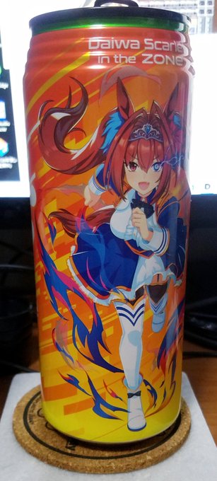 ウマ娘パッケージのZONe買ったけどデザインめっちゃいいな!
味も飲みやすいし、エナジードリンク苦手な人でも飲めそうで良き 