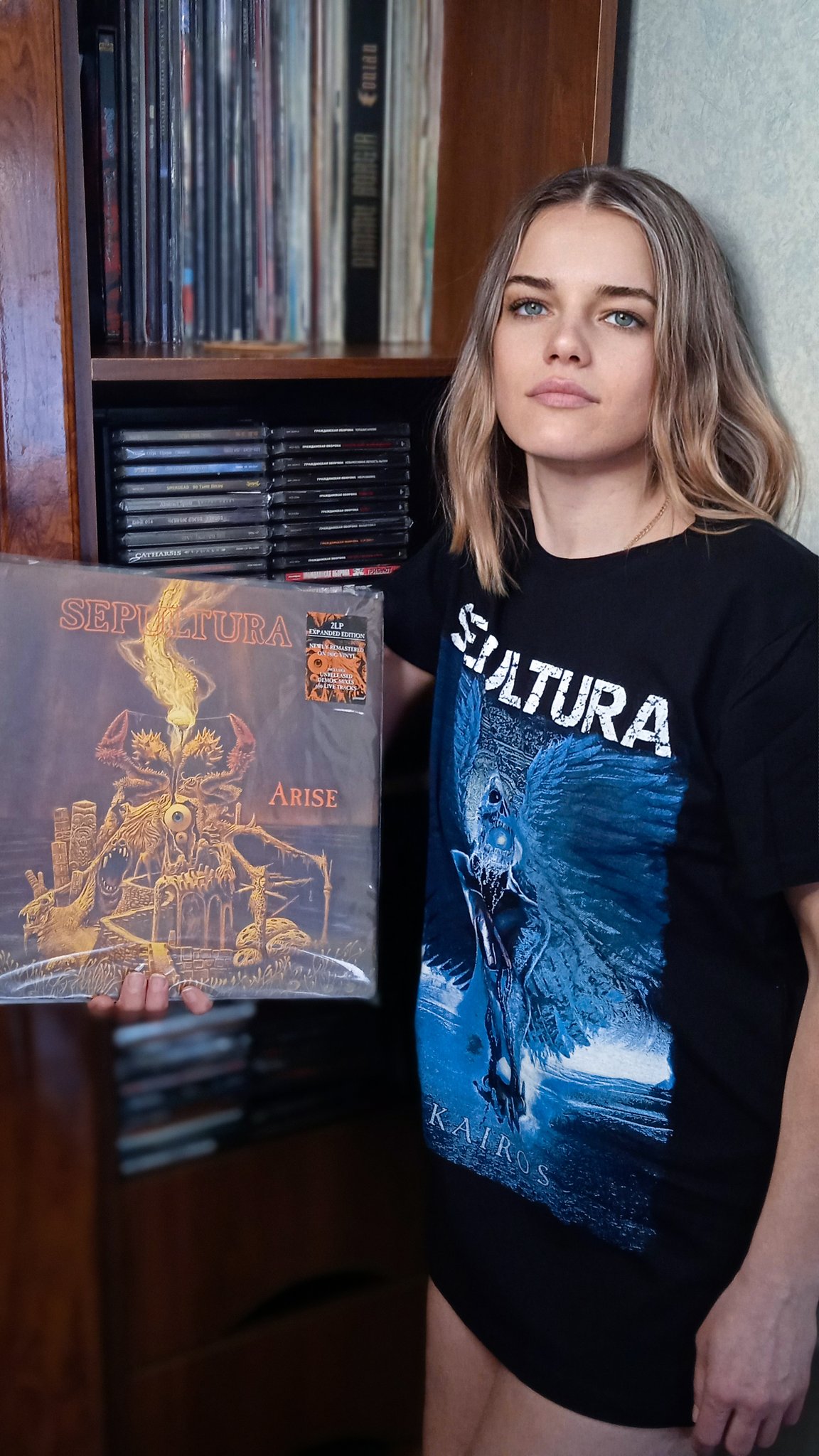 Sepultura arise t best sale shirt