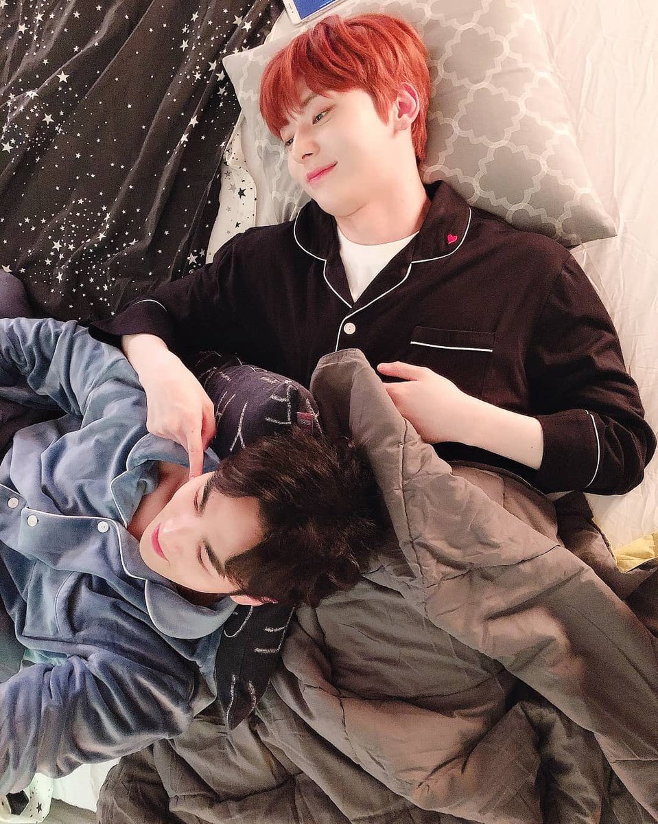fl_MBM's tweet photo. 저도 놓고갑니다.. https://t.co/IZH3zEpFXe