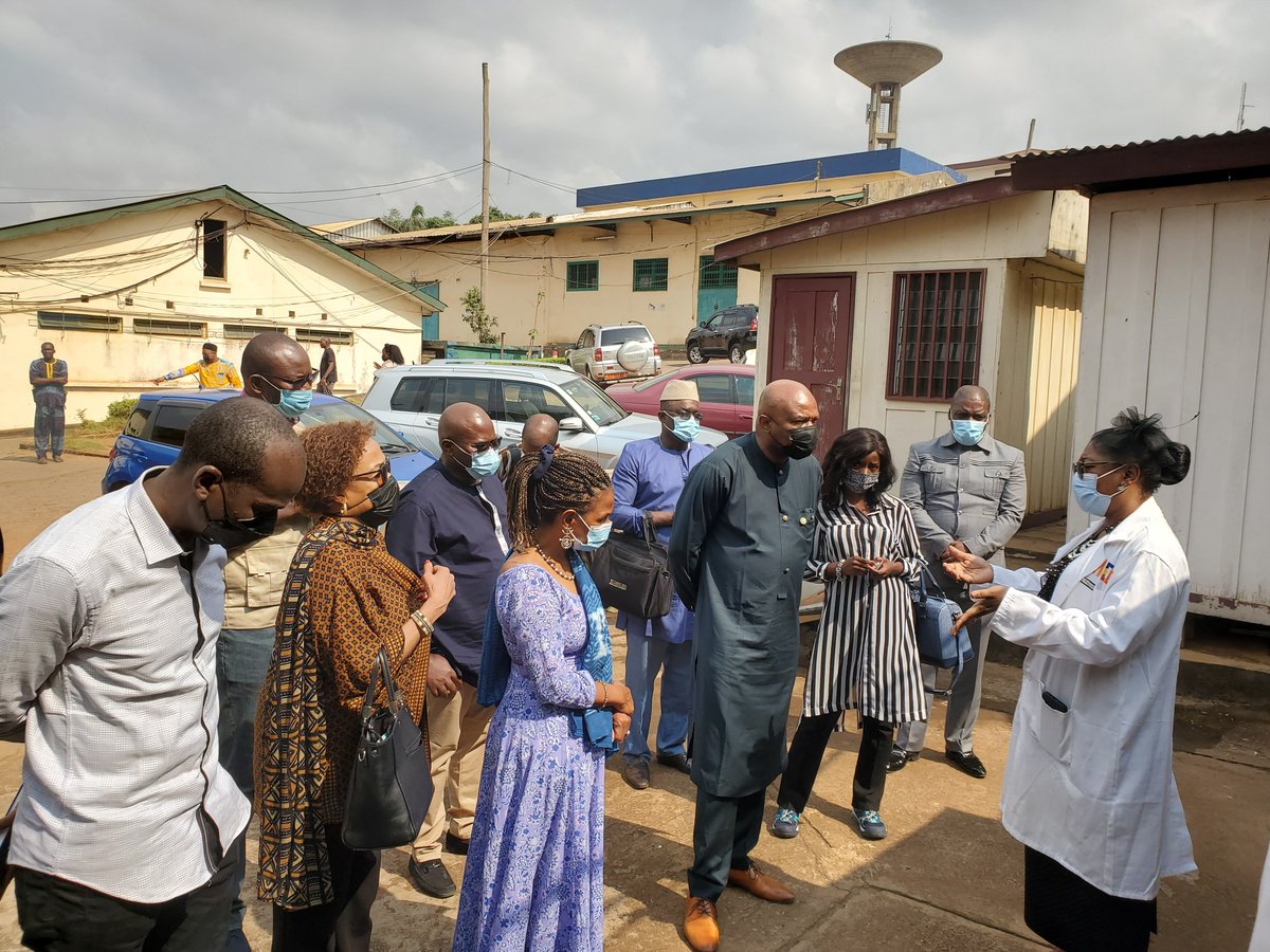OoasWaho's tweet photo. @OoasWaho and @UNFPA_WCARO in #Lanacome laboratories Cameroun _working to achieving the highest quality standards for our citizens! https://t.co/N7vQlBqCsh