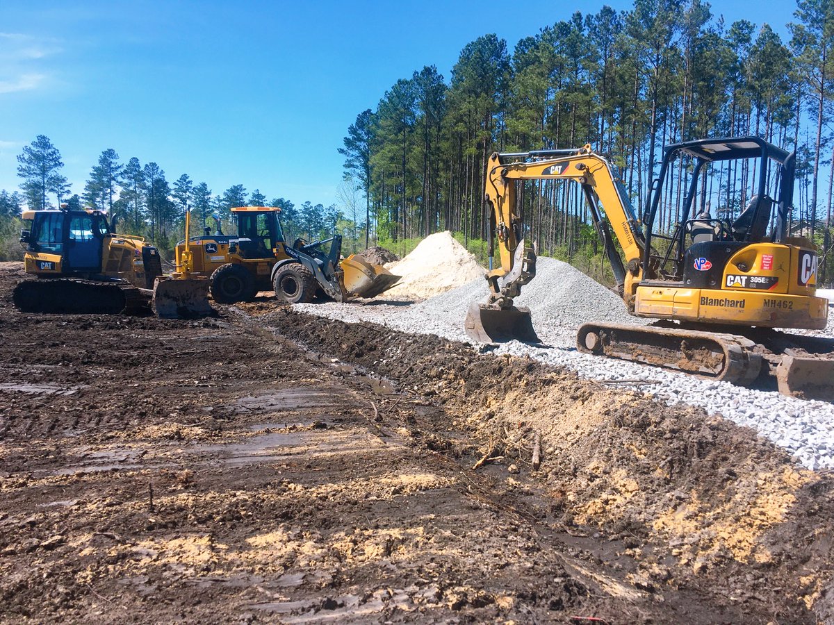 GulfStreamCons1's tweet photo. Gulf Stream is rocking-and-rolling in Summerville! Comprehensive civil and site construction starts with a strong foundation.
Bryan, Jeff and crew are rock solid!
#GulfStreamConstruction #SummervilleSC #BerkeleyCounty #fourseasons #canebayplantation https://t.co/prcU7cua8M