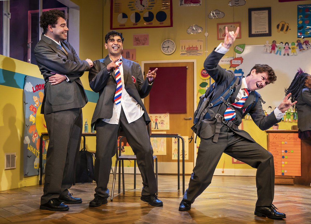 Eastbourne Theatres tweet media