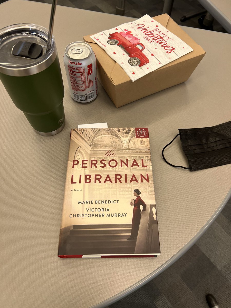 MrsJotten's tweet photo. Love my book club! #dinosassemble https://t.co/Dho9aF0U5A