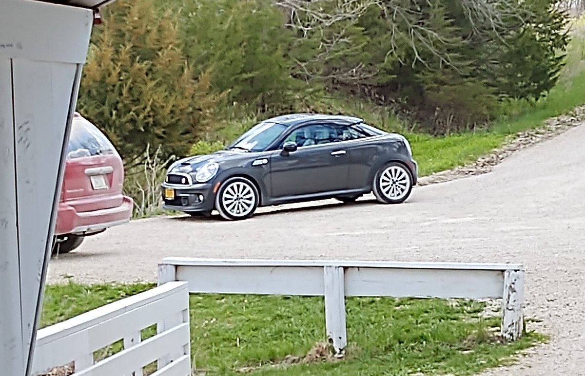 melissavoted's tweet photo. @Johnson67D @ajlatrace This is my daily driver, right there with you https://t.co/KhFqfVaWhY