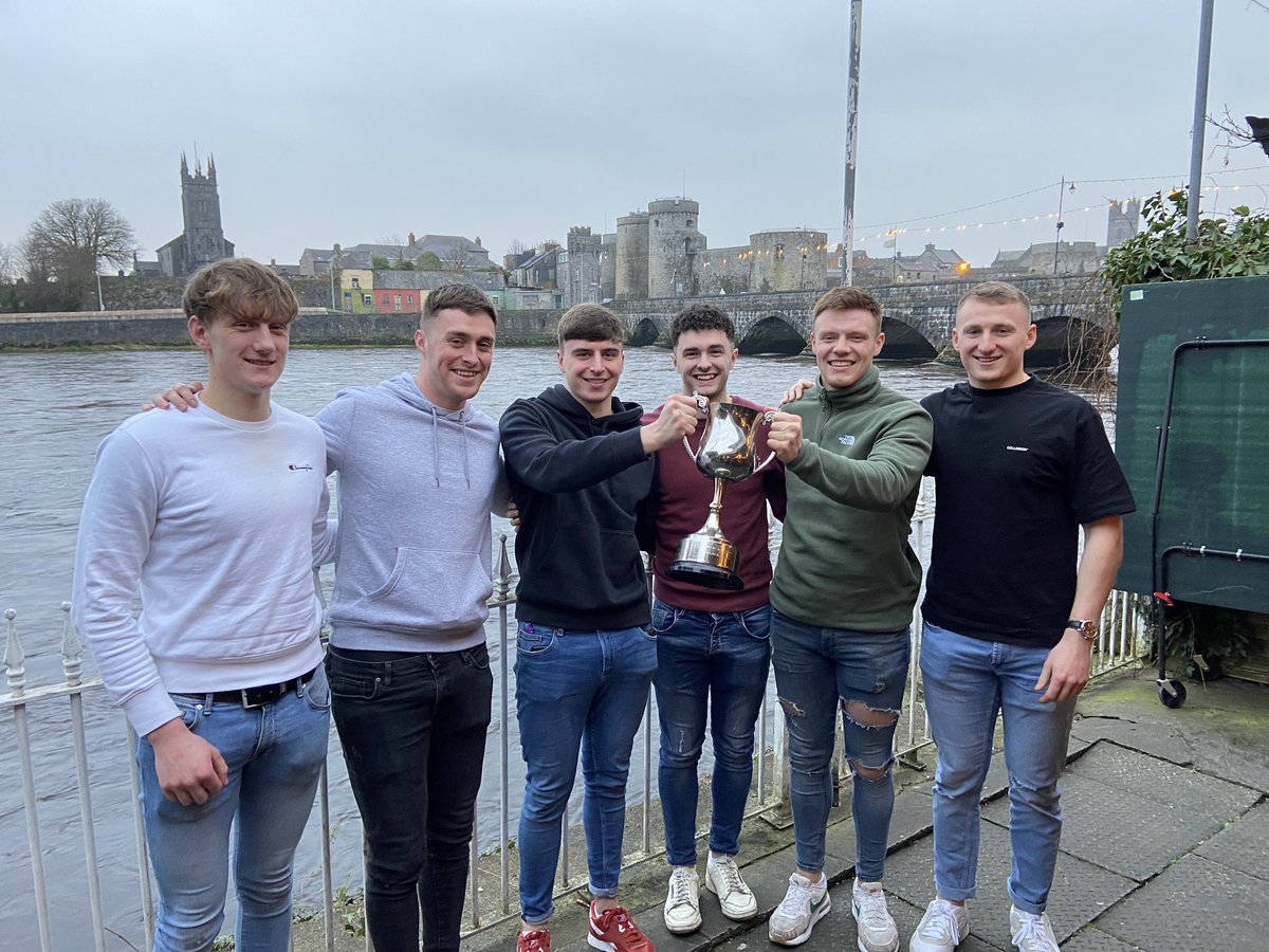 jjbowlespub's tweet photo. Congrats to UL on winning the Intermediate hurling championship. 
We’ll fill the cup!
#Limerick
#Hurling https://t.co/D7u05NQzX2
