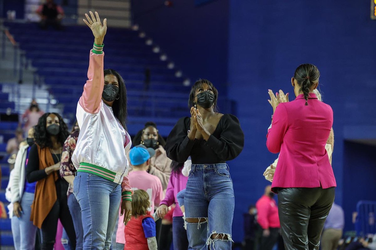 monsterphotoiso's tweet photo. Hereโs a few of my favorite moments from yesterday exciting @delawarewbb and @drexelwbb game.
๐ธ @monsterphotoiso
#caawbb #ncaawbb #canoneosr6 #eosr6photography #eosr6sportphoto https://t.co/U9q6rWZxBz