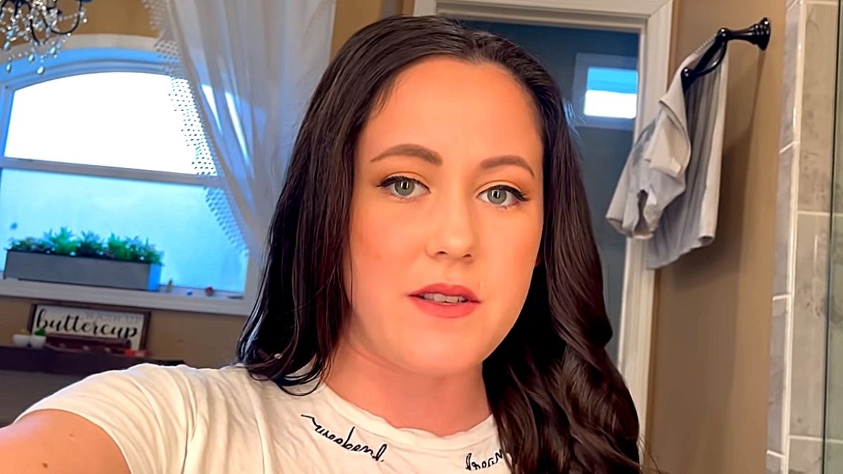 Monsters & Critics: Teen Mom 2: Critics drag Jenelle Evans for claiming she might have ALS https://t.co/IQ0LAUBs4h #crime #news https://t.co/AdJ4eyB4A4