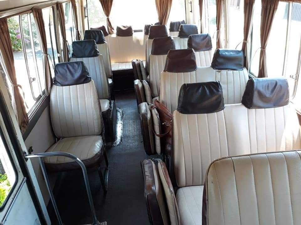 martinls24's tweet photo. Hola! Papá y mamá hicieron transporte escolar toda su vida. Ahora con la reapertura de colegios se está reactivando el rubro. Tienen más de 20 años de experiencia. Cualquier consulta les dejo el número de mamá y papá en el flyer! Si comparten les agradeceré mucho 🙌🥳 https://t.co/WrCMWWP9GS
