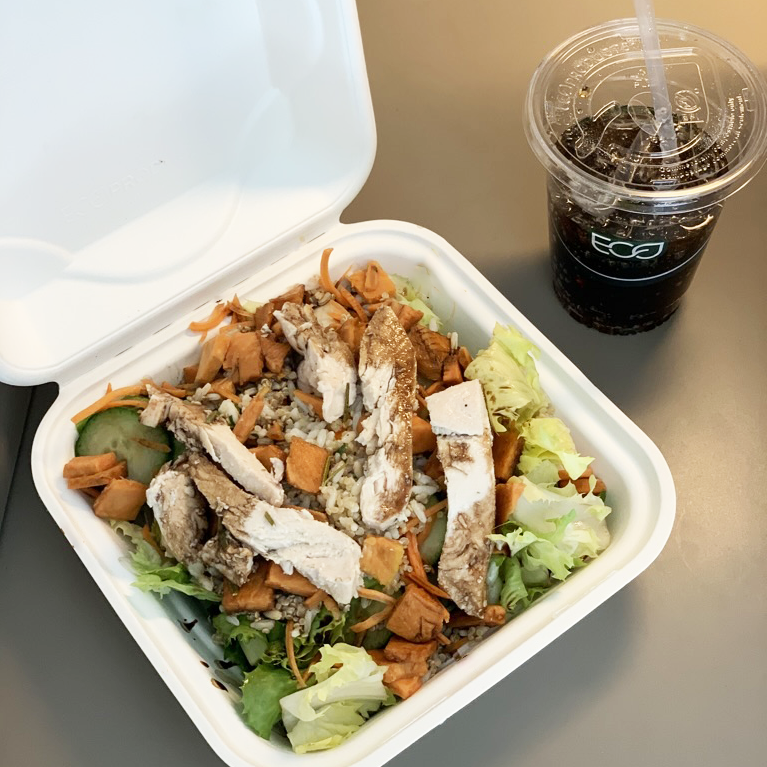 wluDining's tweet image. ICYMI: The Marketplace is OPEN with regular hours this week. #FebBreak #MondayMotivation🥗