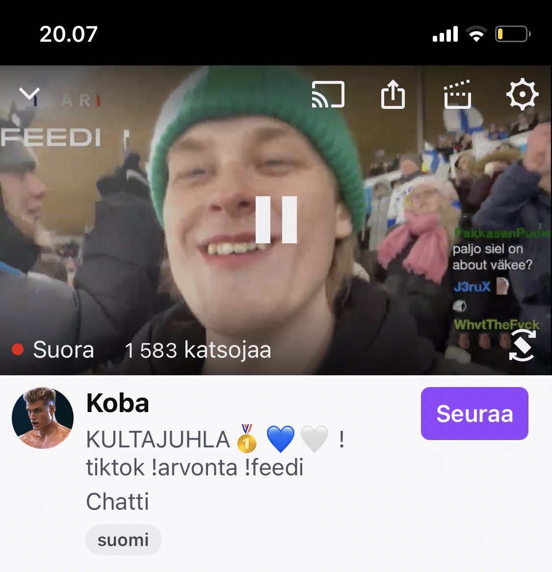 Miettikää! Kaveri striimaa puhelimella katsomosta fiiliksiä ja tuottaa sata kertaa parempaa ja laadukkaampaa sisältöä, kuin TV5! Katsojiakin jo parisen tuhatta. Kiitos Koba! #Leijonat #kultajuhlat
