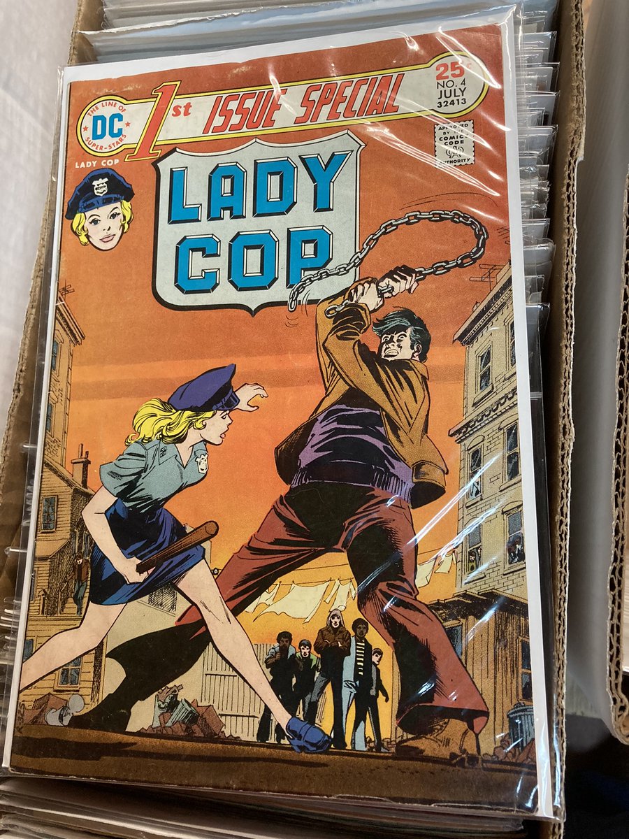 TheComicHunter's tweet photo. A thrilling #basementfind! https://t.co/lEwvMocpGC